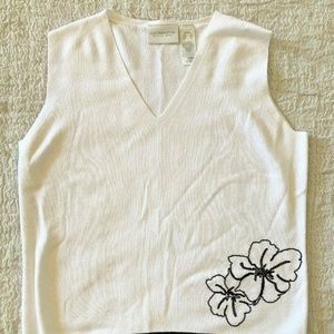 5/$25 Liz Claiborne Petite Small White Tank